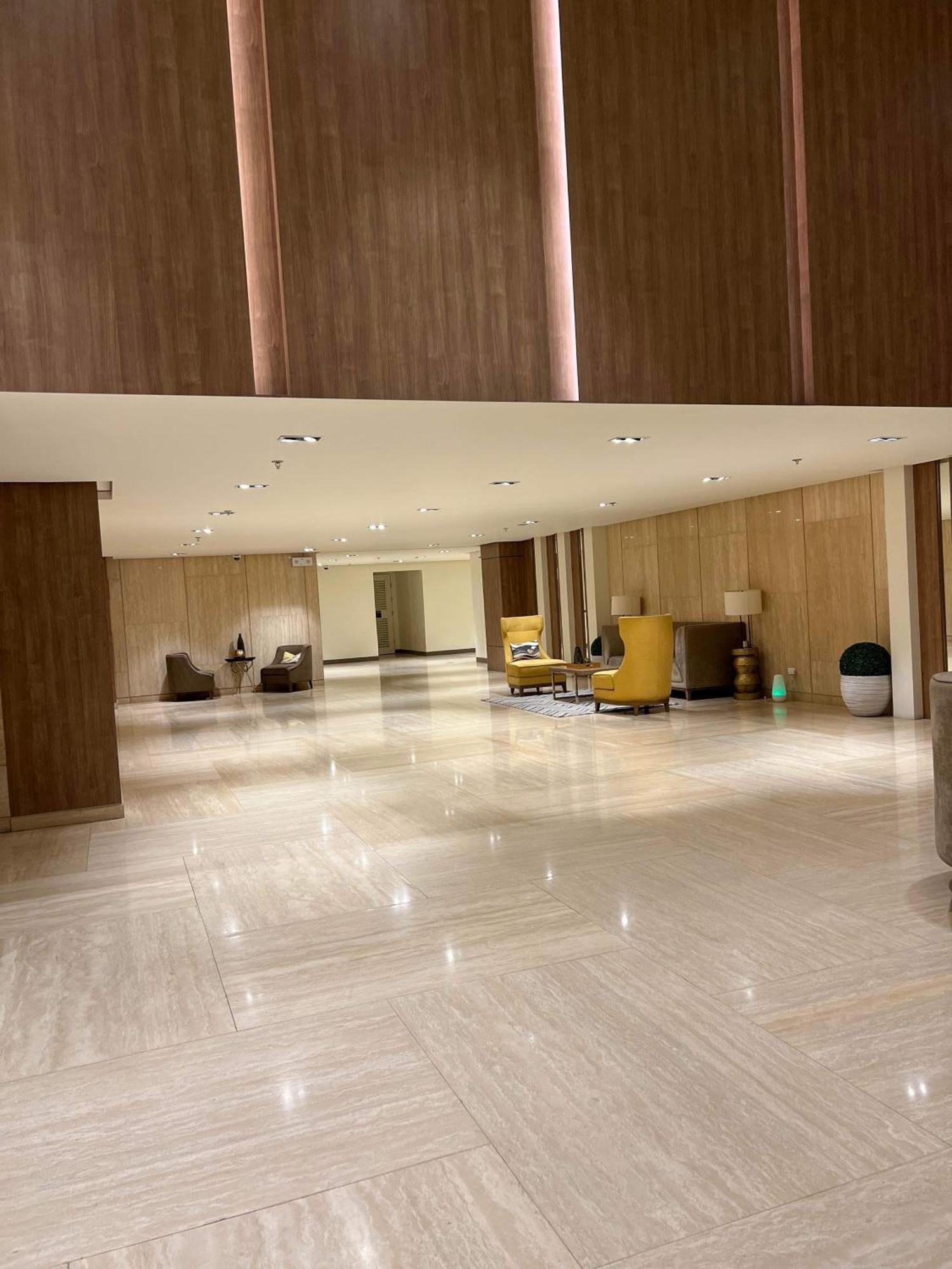 Deluxe Condo 2 Bedroom for Rent Iloilo Exterior foto